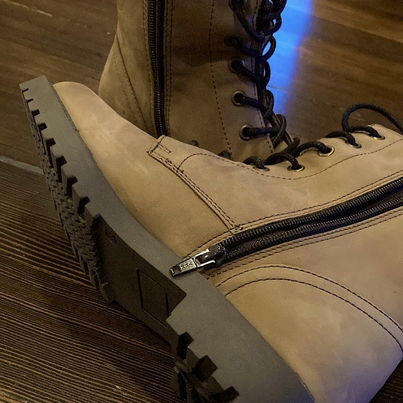 NWOT Women’s Oker Dolly Brown Boots 8 - Picture 3 of 5